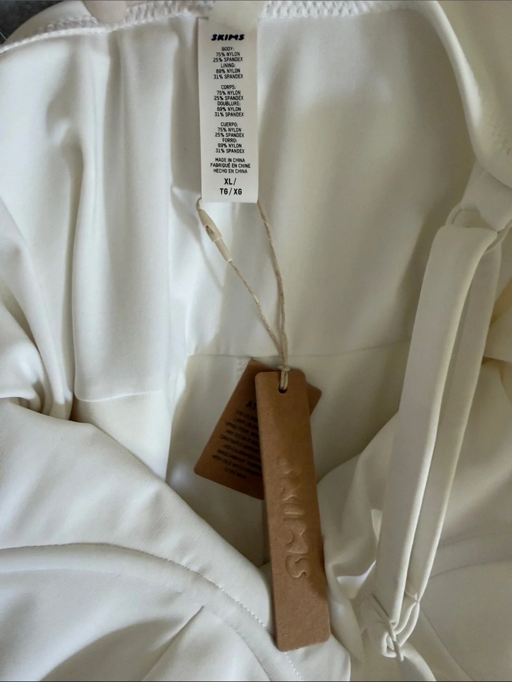 SKIMS Sculpting Swim Ruched One Piece Swimsuit Marble Size XL Cream